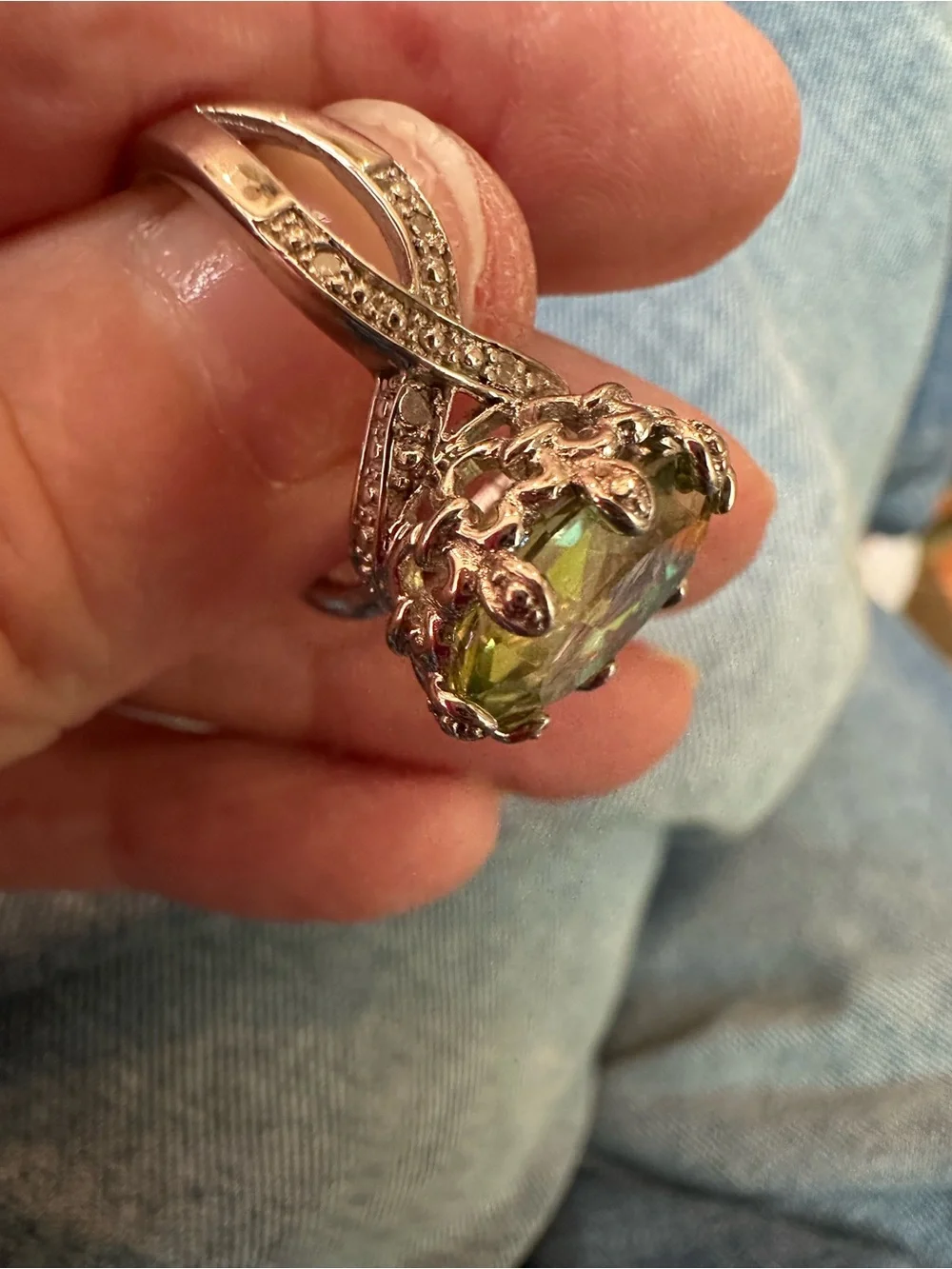 Heart-Cut Green Crystal Cocktail Ring - Unbranded